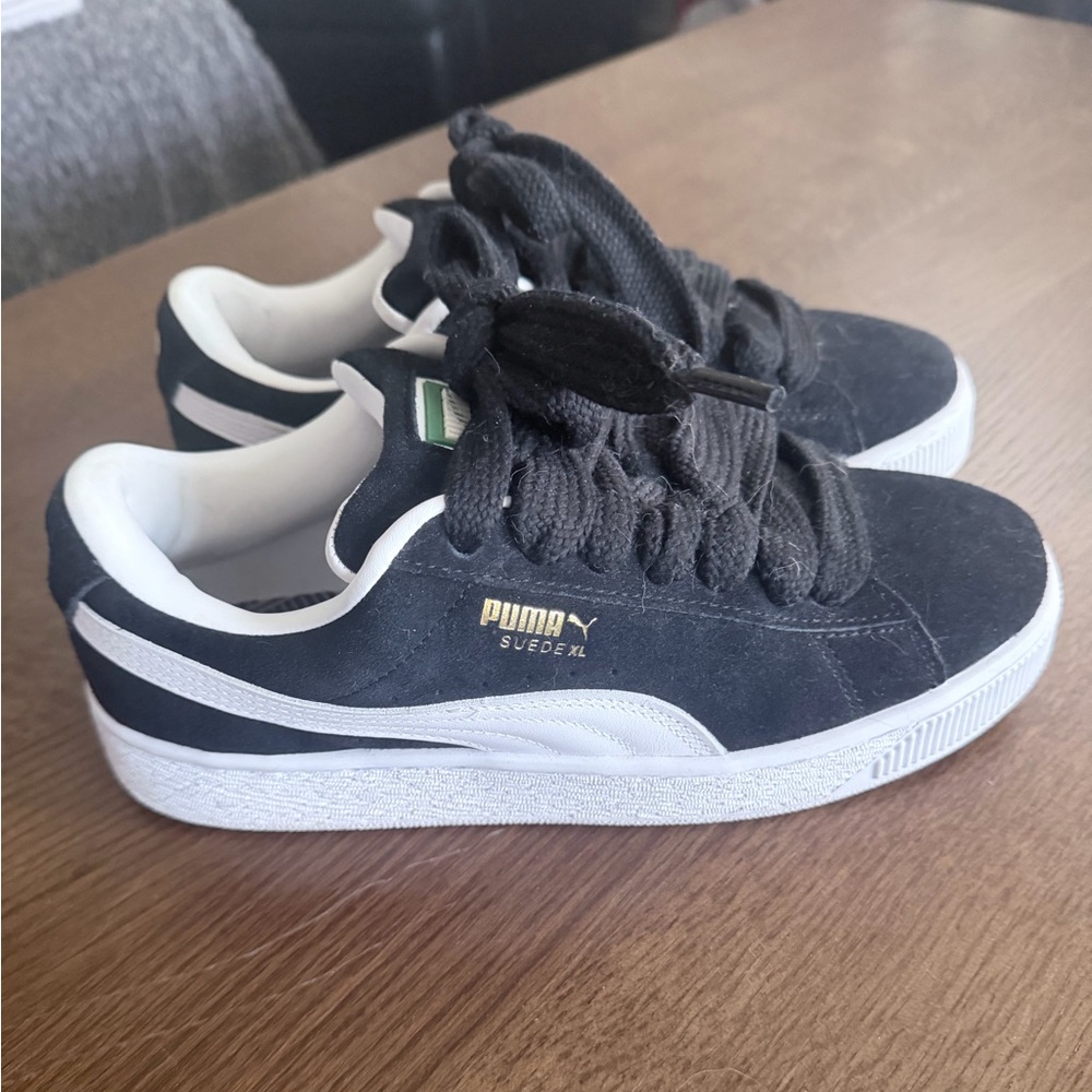 Puma Suede XL Women’s size 8